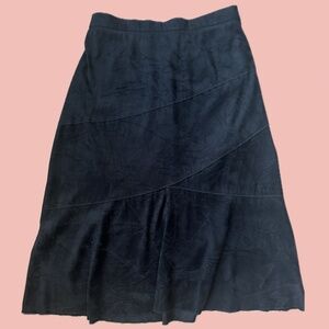 Black Suede-Like Midi Skirt – Flared Panels & Stretch Waist
